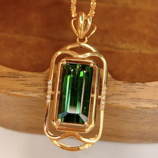 14k Gold 2.65 Ct Natural Tourmaline & Diamond Pendant( Without Chain )