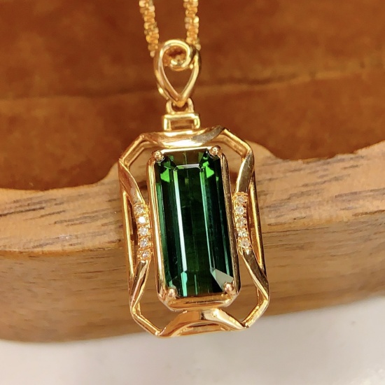 14k Gold 2.25 Ct Natural Tourmaline & Diamond Pendant( Without Chain )