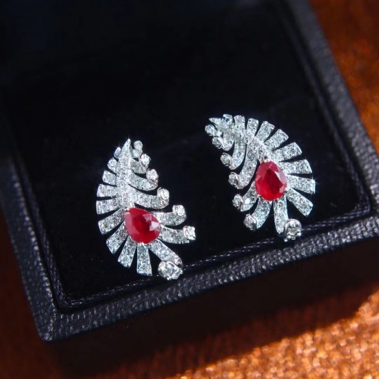 14k Gold 1.0 Ctw Natural Ruby & Diamond Earrings