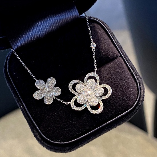 14k Gold 0.85 Ct Natural H Diamond & Flowers Necklace