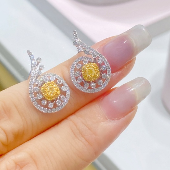 14k Gold 1.03 Ctw Natural Yellow Diamond & Diamond Earrings
