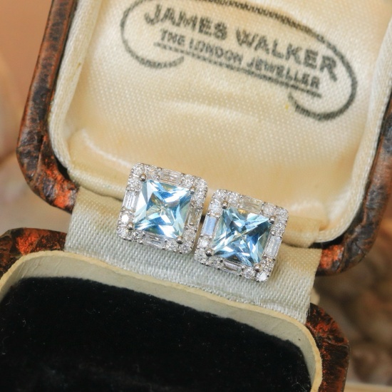 14k Gold 1.10 Ct Natural Aquamarine & Diamond Earrings