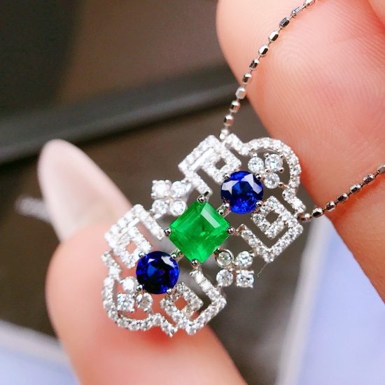 14k Gold 0.82 Ctw Vivid Green Natural Emerald & Sapphire Bangle/pendant( Without Chain )