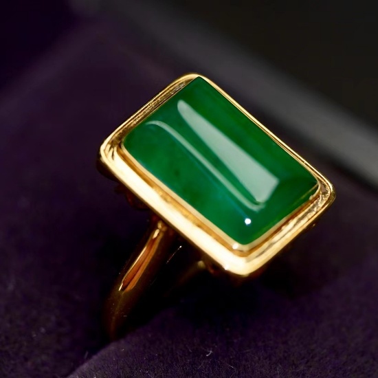 14k Gold 7.28 Ct Natural Emerald Ring