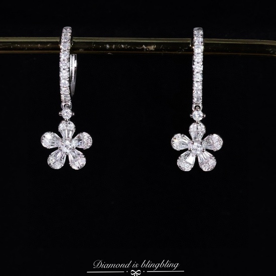 14k Gold 0.66 Ct Natural H Diamond Earrings