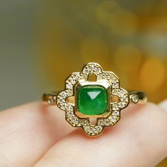 14k Gold 0.7 Ct Natural Emerald & Diamond Ring
