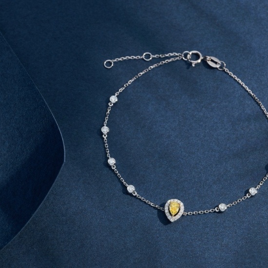 14k Gold 0.36 Ctw Natural Yellow Diamond & Diamond Bracelet