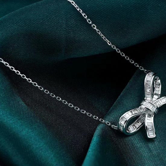 14k Gold 0.37 Ct Natural H Diamond Necklace