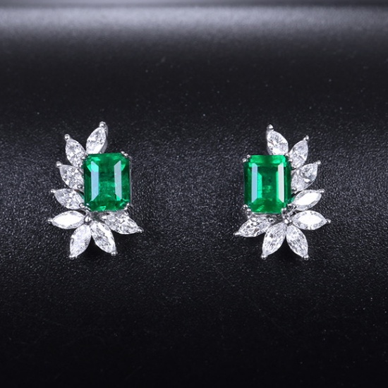 14k Gold 1.12 Ctw Vivid Green Natural Emerald & Diamond Earrings