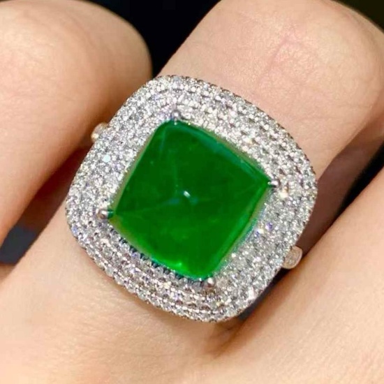 14k Gold 5.43 Ct Vivid Green Natural Emerald & Diamond Ring