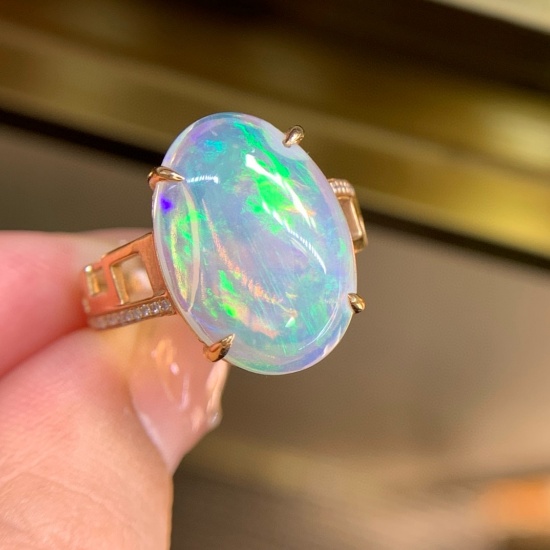 14k Gold 7.1 Ct Natural Opal & Diamond Ring