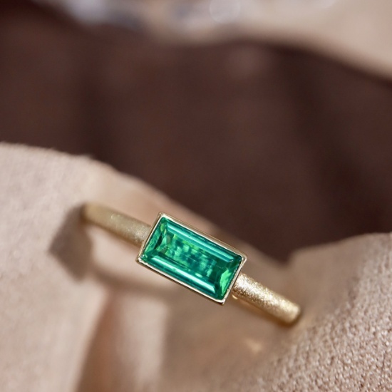 14k Gold 0.45 Ct Natural Emerald Ring