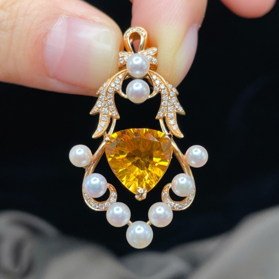 14k Gold 5.73 Ctw Natural Citrine & Diamond Pendant( Without Chain )