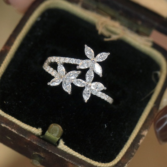 14k Gold 0.9 Ct Natural H Diamond Ring