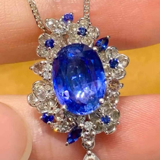14k Gold 3.5 Ct Natural Sapphire & Diamond Pendant( Without Chain )