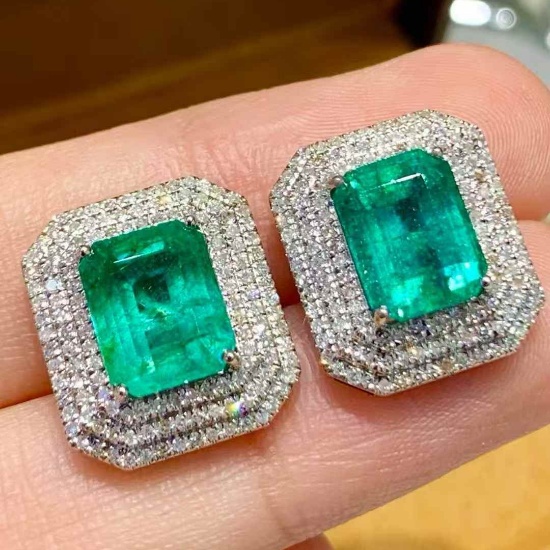 14k Gold 5.3 Ct Natural Emerald & Diamond Earrings