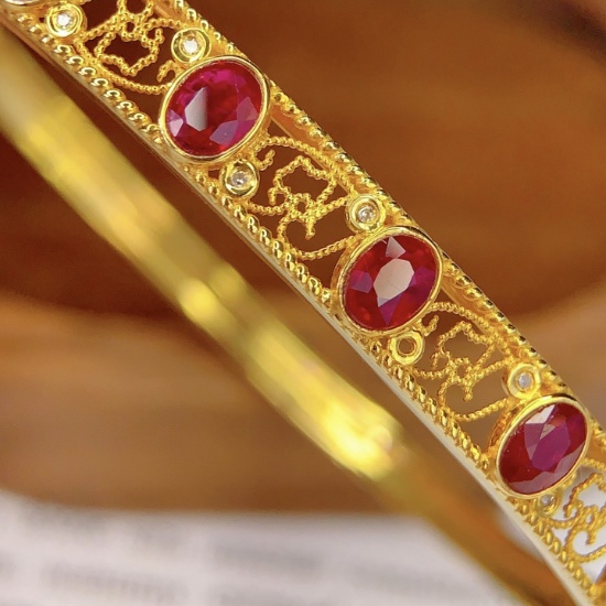 14k Gold 3 Ct Vivid Red Natural Ruby & Diamond Bangle