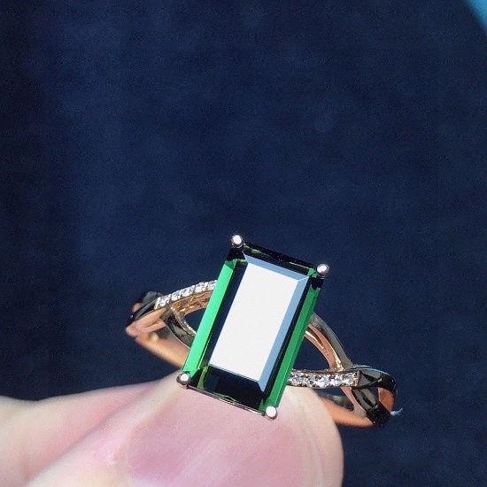 14k Gold 1.8 Ct Natural Tourmaline & Diamond Ring