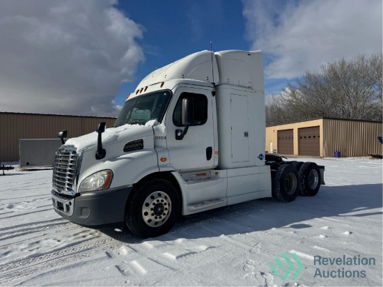 2015 Freightliner Cascadia Day Cab Lng - Cummins Isx12 G 400 Hp, 10 Speed, Natural Gas Tractor