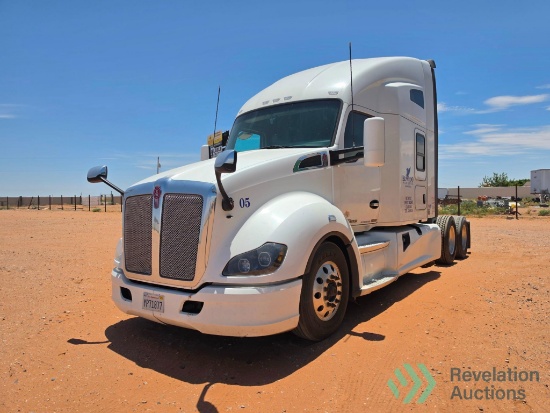 2018 Kenworth T680 High-Roof Sleeper Tractor