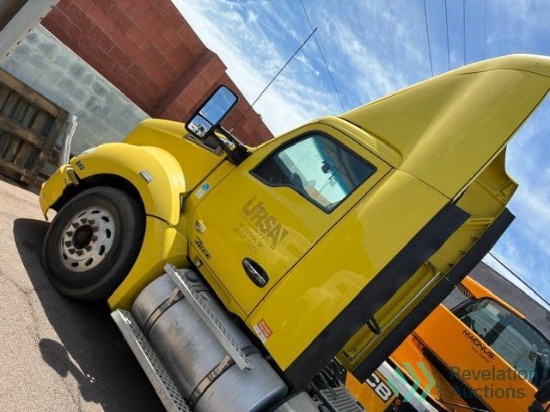 2016 KENWORTH T680 DAY CAB