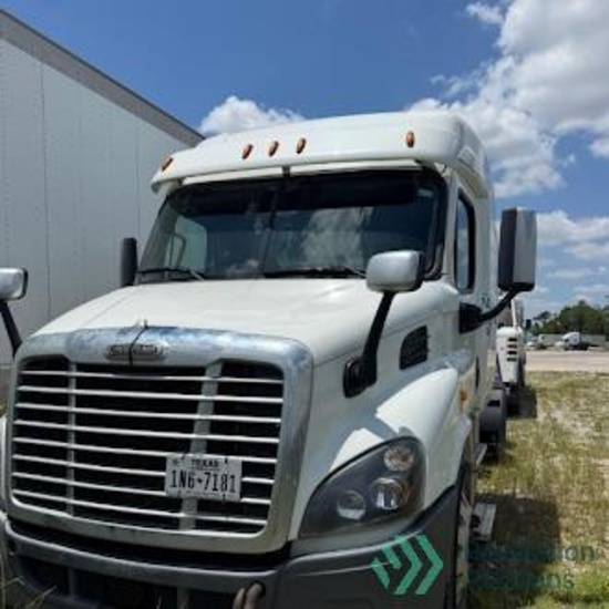 2016 FREIGHTLINER CASCADIA SLEEPER TRUCK TRACTOR - NON RUNNER