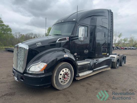2020 Kenworth T680 Sleeper Tuck