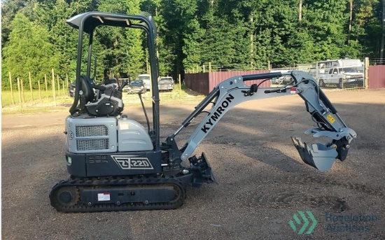 2025 KYMRON ZX22D MINI EXCAVATOR W/ HYDRAULIC THUMB, ONLY 155 HOURS!!!