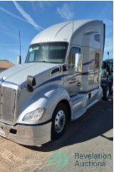 2018 Kenworth T680 Sleeper Semi Truck Tractor Tandem Axle