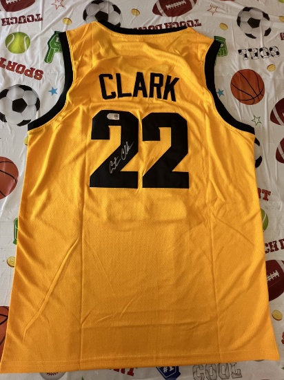 Caitlin Clark Signed Iowa Hawkeyes Jersey With COA