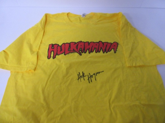 Hulk Hogan Signed Shirt TSA COA