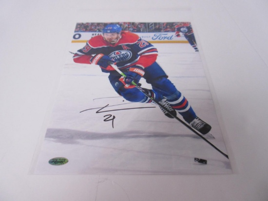 Leon Draisaitl Signed 8.5x11 Photo TSA COA