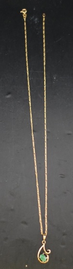 17 3/4' 14K Gold Necklace and Emerald Pendant