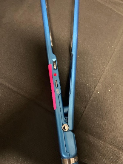 BaBylissPRO Nano Titanium 1..." Dual Ionic Flat Iron