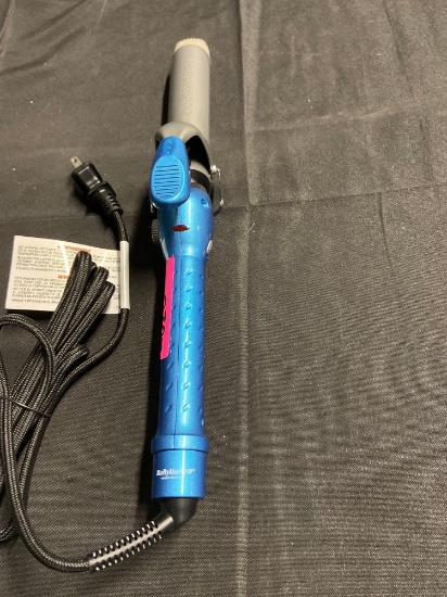 BaBylissPRO Nano Titanium 1.5" Spring Curling Iron