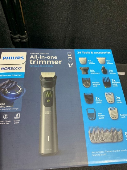 Philips Norelco Multigroom - Ultimate Precision All-In-One Trimmer