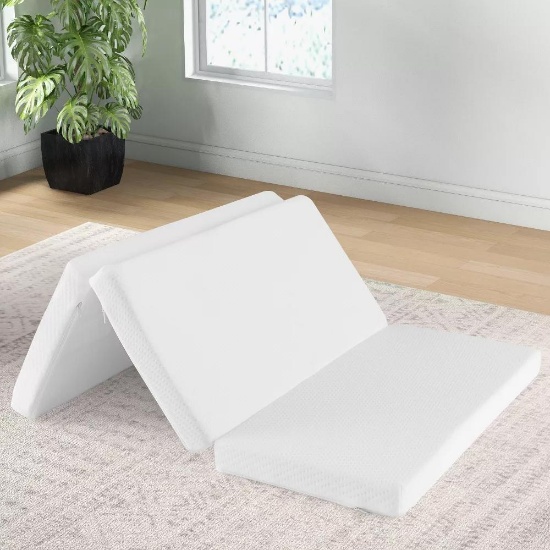 Babyjoy Tri-Fold Pad/Play Mattress Topper 38" X 26"