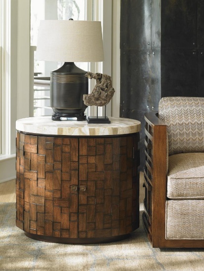 Banyan Oval Accent Table | Tommy Bahama Home - 556-950