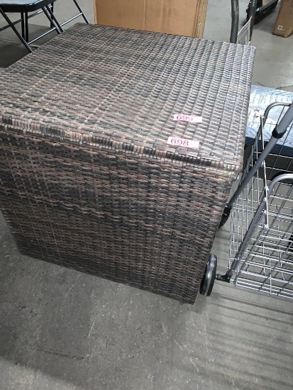 Wicker Rattan Indoor/Outdoor Storage Box