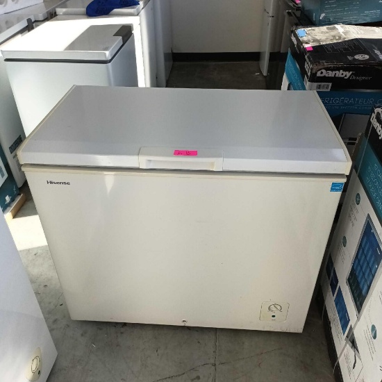 Hisense 7 Cubic Foot Deep Freezer Chest #FC72D6BWE