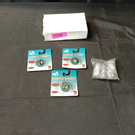 Set of 3 pre wired house light replacement bulbs