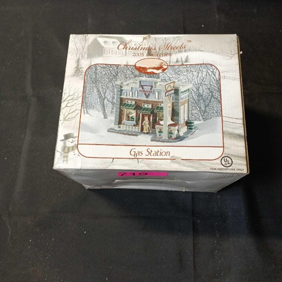 Porcelain lighted gas station