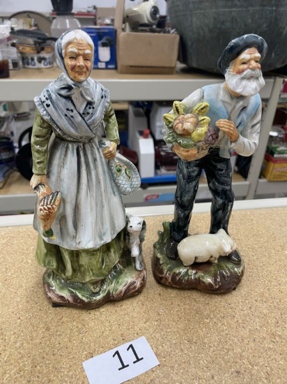 2 Farmer and Wife figurines