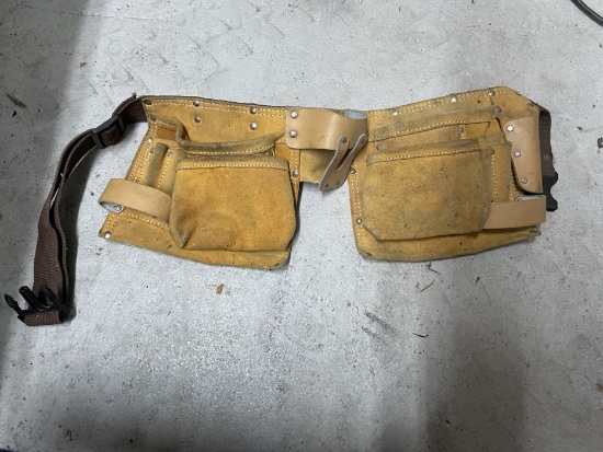 Leather Carpenter Tool Belt