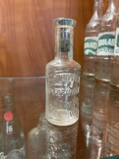 E.W. Hoyt & Co. Perfumers, Lowell, Mass. Cologne Bottle (c. 1870s 1910s)