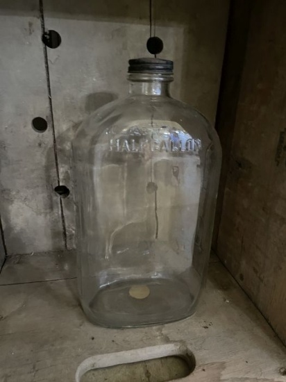 Clear Glass Half Gallon Jug with Lid