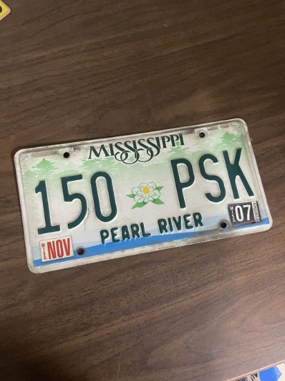 Mississippi License Plate â€“ Pearl River