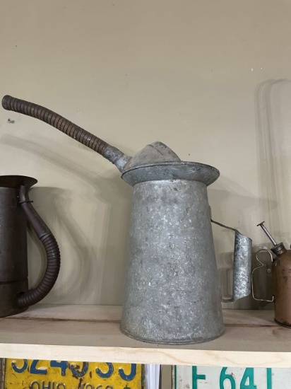 Galvanized Oil Can with Flexible Spout