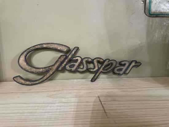 Glasspar Emblem