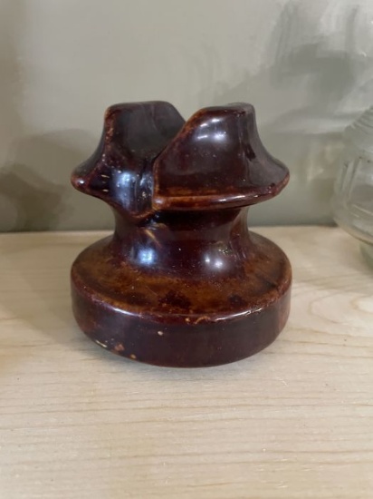 Brown Ceramic Telegraph/Power Line glass Insulator